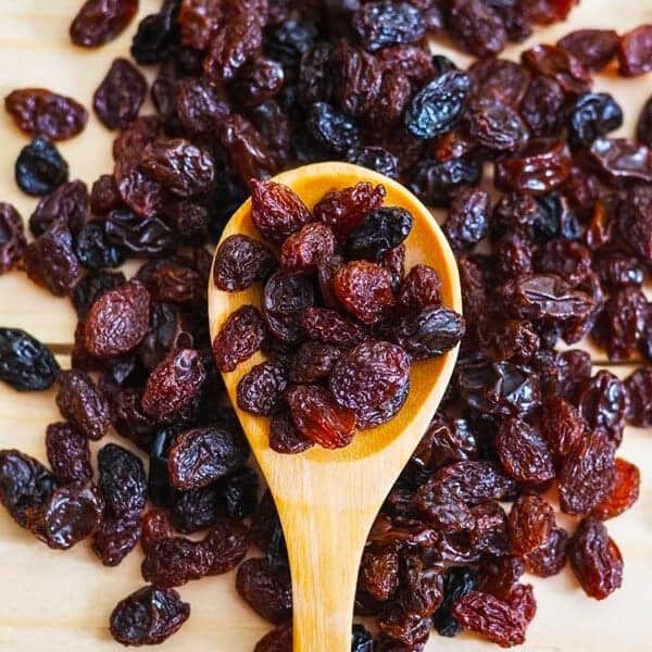 How to Cook with Raisins? Natural Moreish